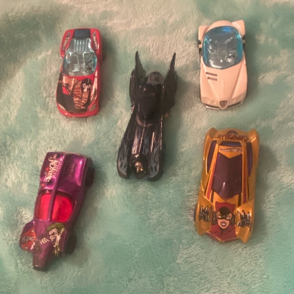Batman Hot Wheels vintage 5 cars good used condition DC Comics Collectible - Picture 11 of 11